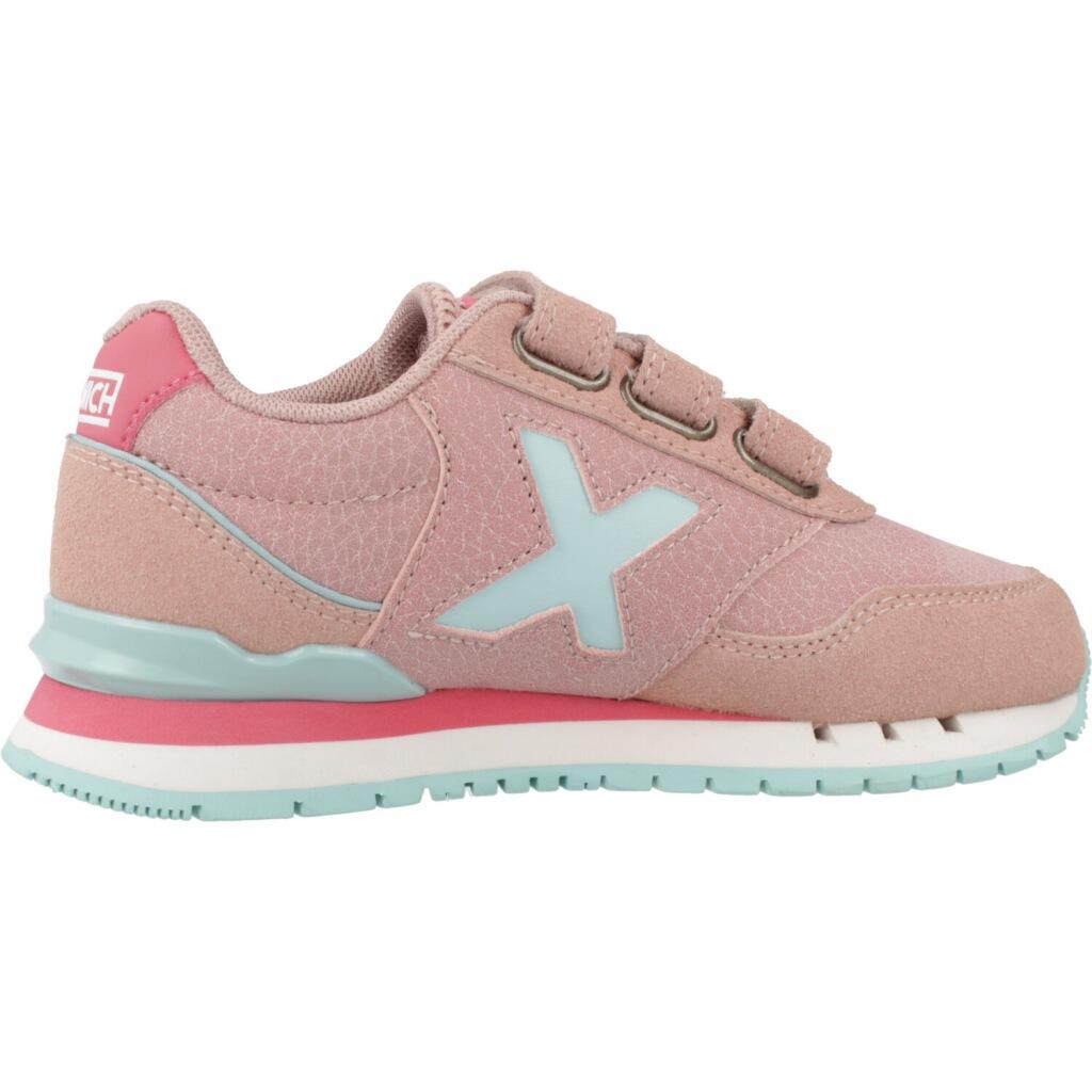 Baskets Munich Modèle Dash Kid Vco Couleur Rose 4/5
