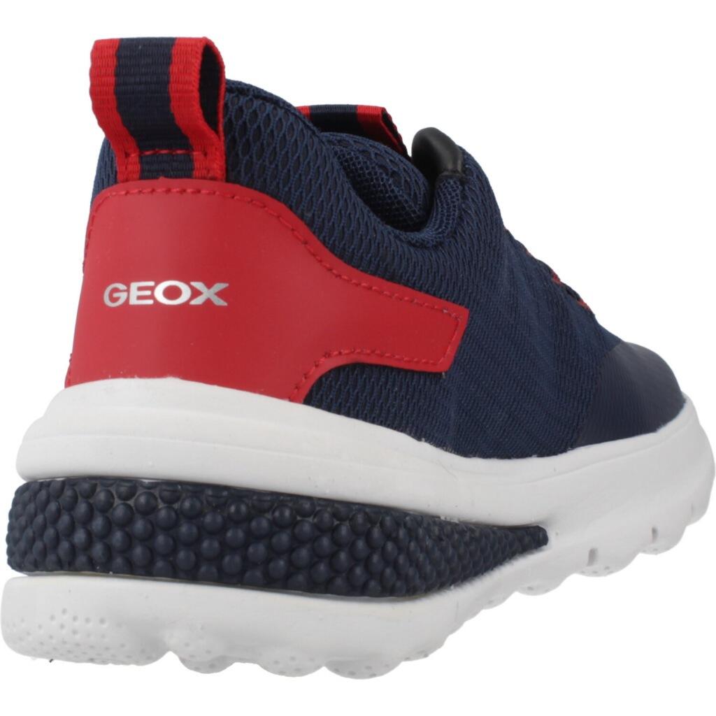 Baskets Geox Modèle J Activart Boy Couleur Bleu 3/5