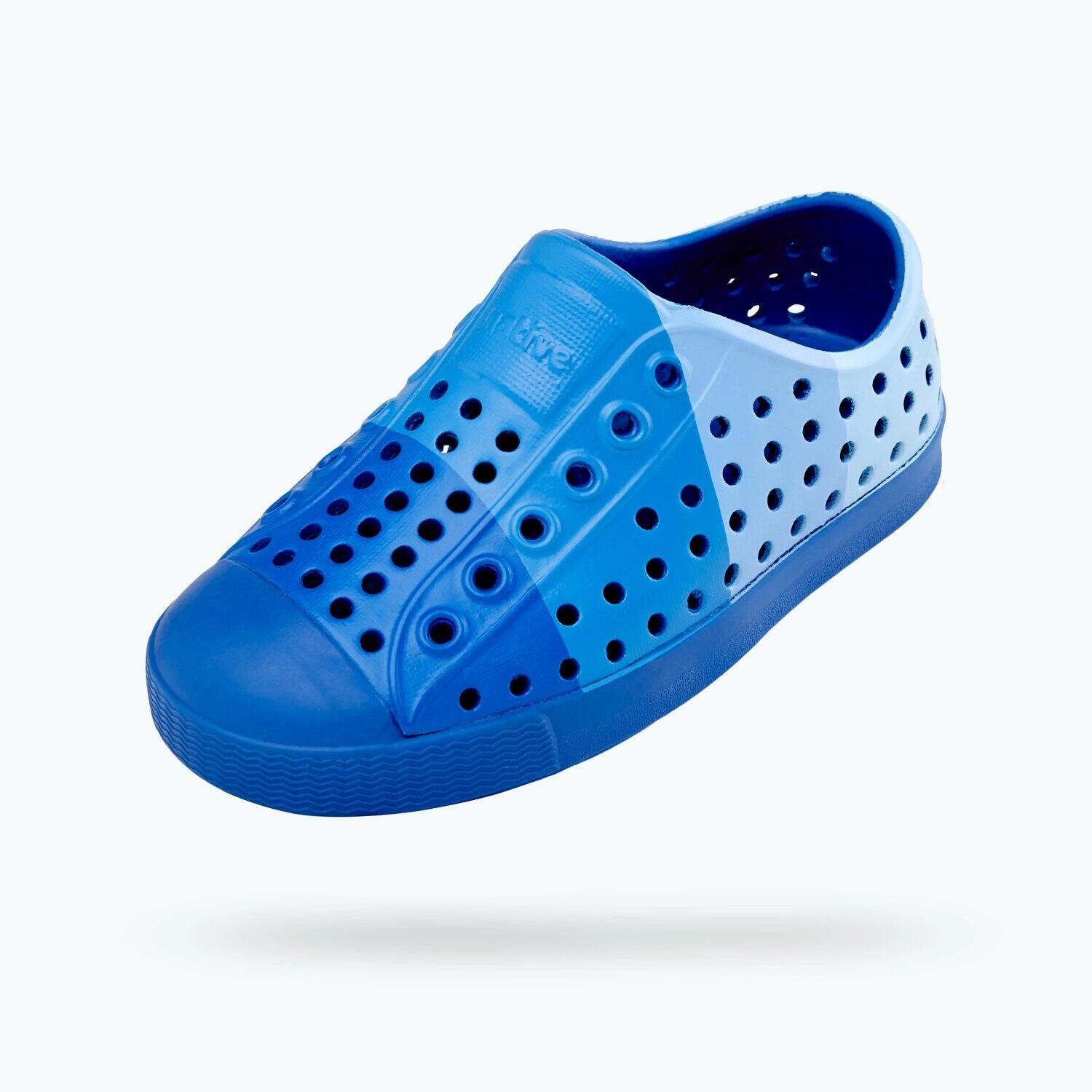 NATIVE SHOES picture