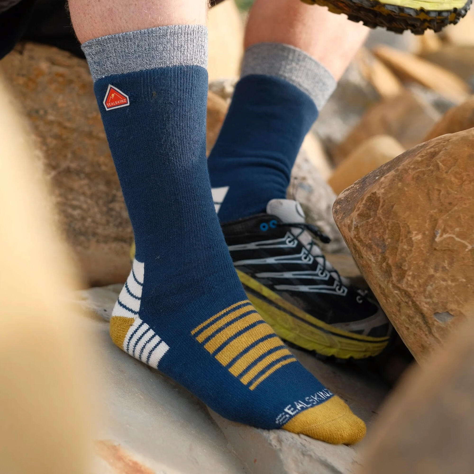 Chaussettes De Randonnée Unies Mi-longues En Bambou Monocouche Sealskinz 3/4
