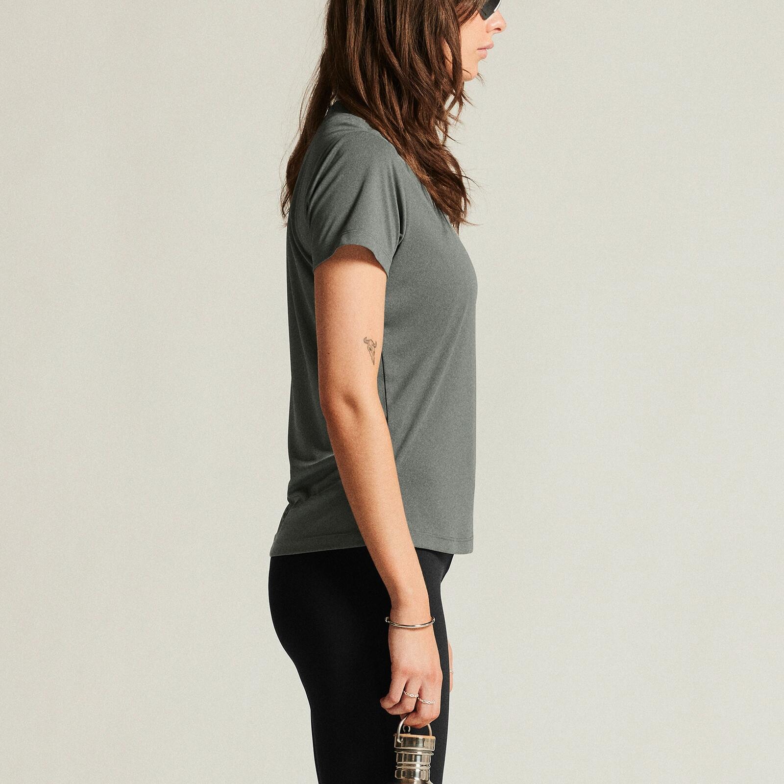 Funktionsshirt slim leicht feuchtigkeitsabführend Damen - CORE Essence Ss Tee 2/6