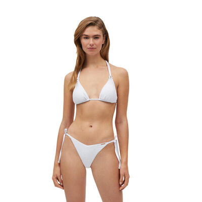 Conjunto de bikini triángulo con textura blanco copa B
