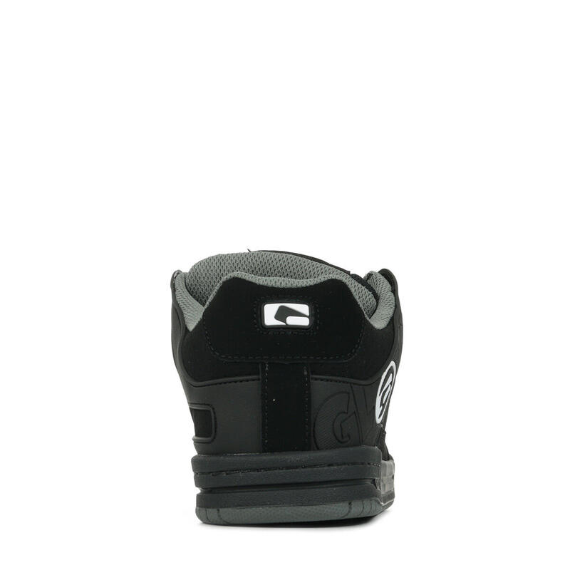 Adidași Globe Tilt negri TPR