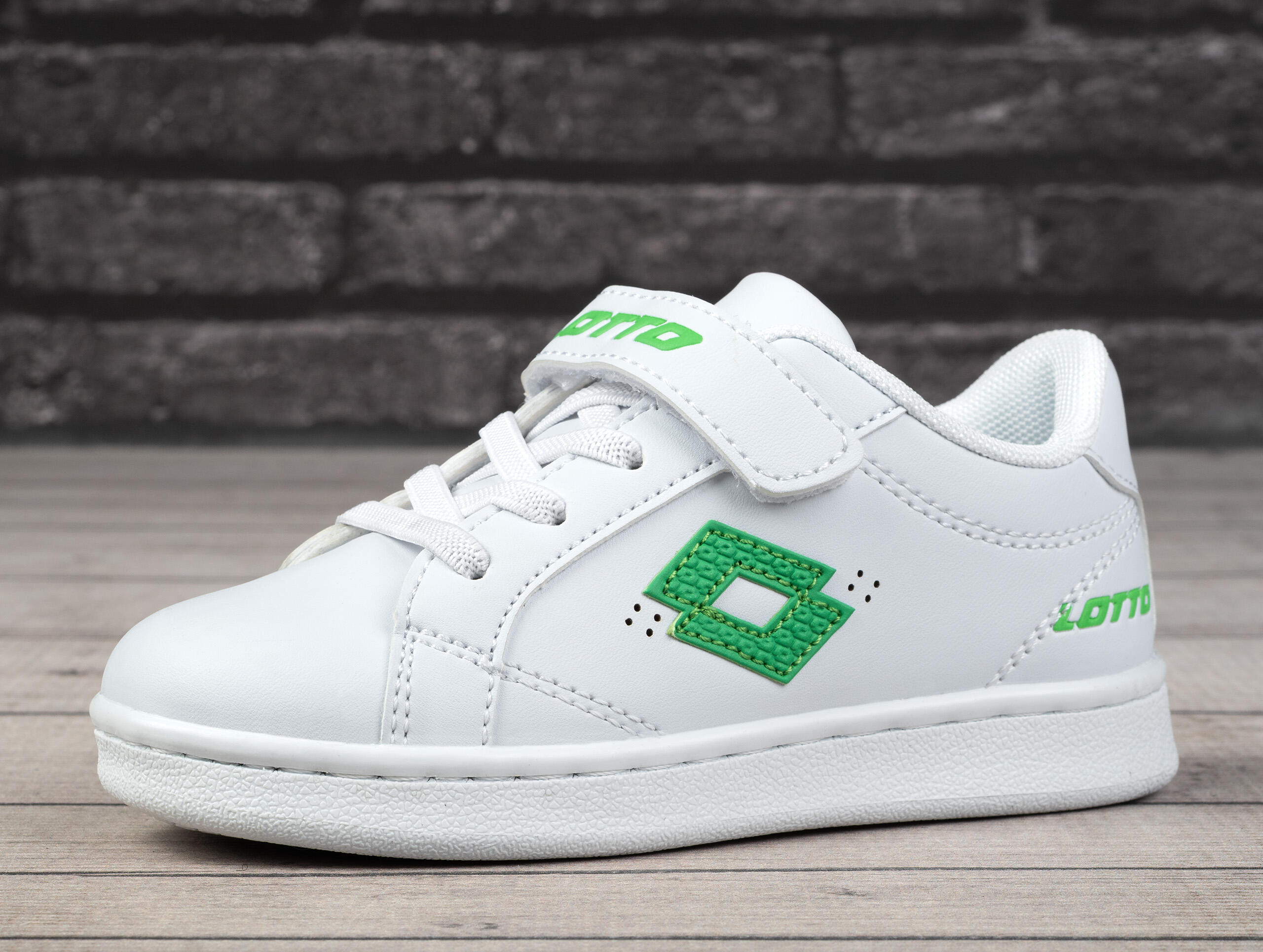 Buty dziecięce na rzep Lotto JAMBOL K 3/7