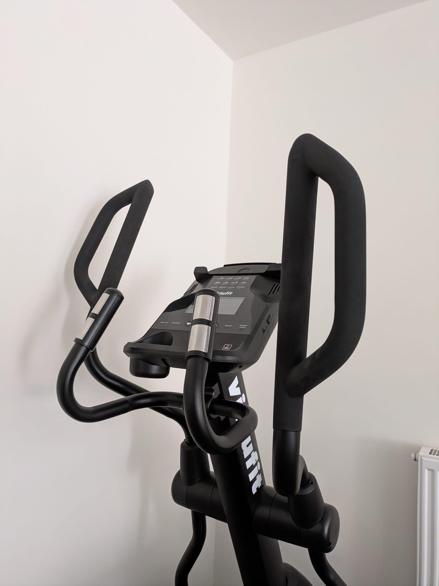 Entre Particuliers - VirtuFit Elite FDR 2.5i Semi-Pro Crosstrainer 2/6
