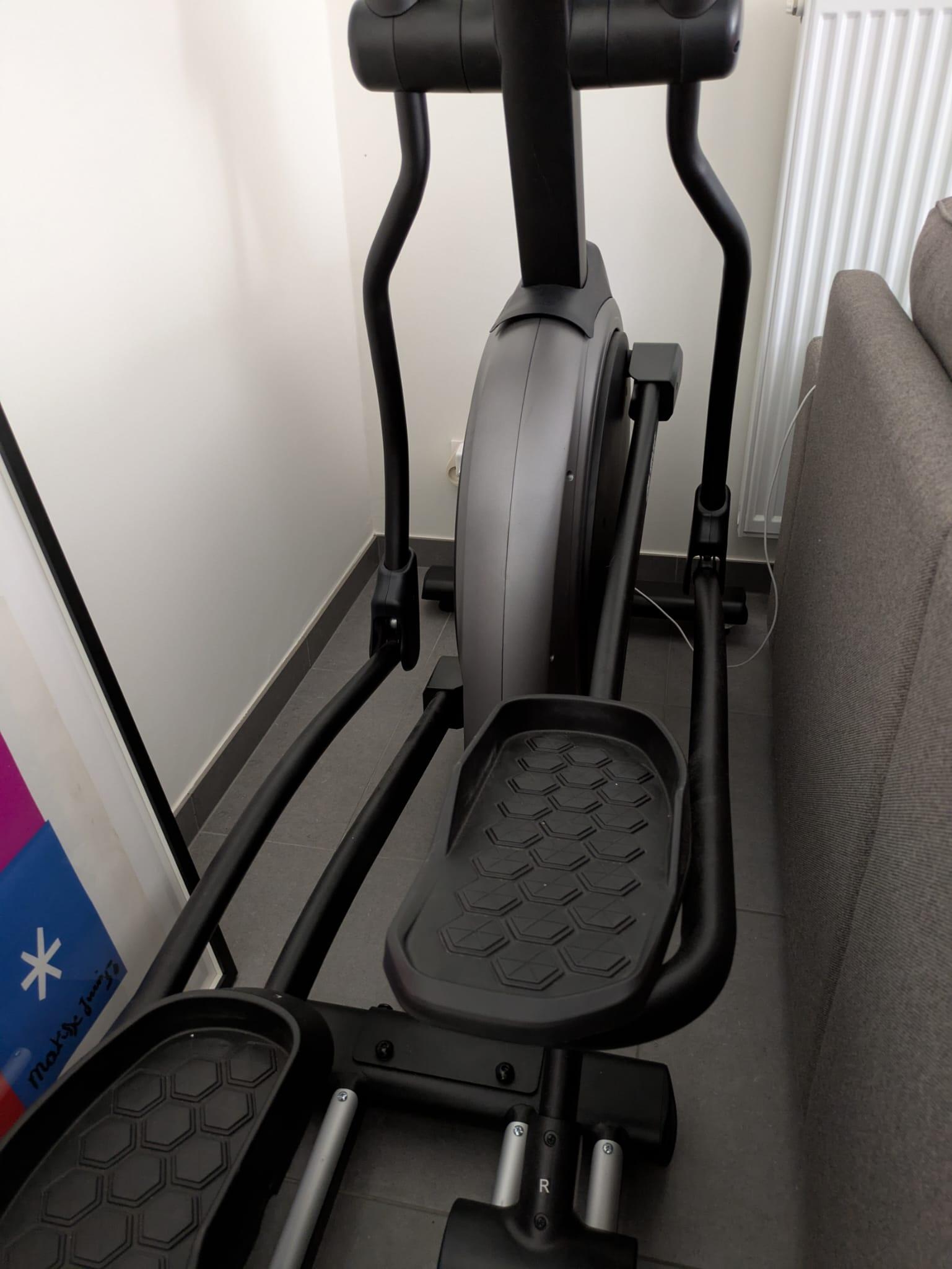 Entre Particuliers - VirtuFit Elite FDR 2.5i Semi-Pro Crosstrainer 5/6