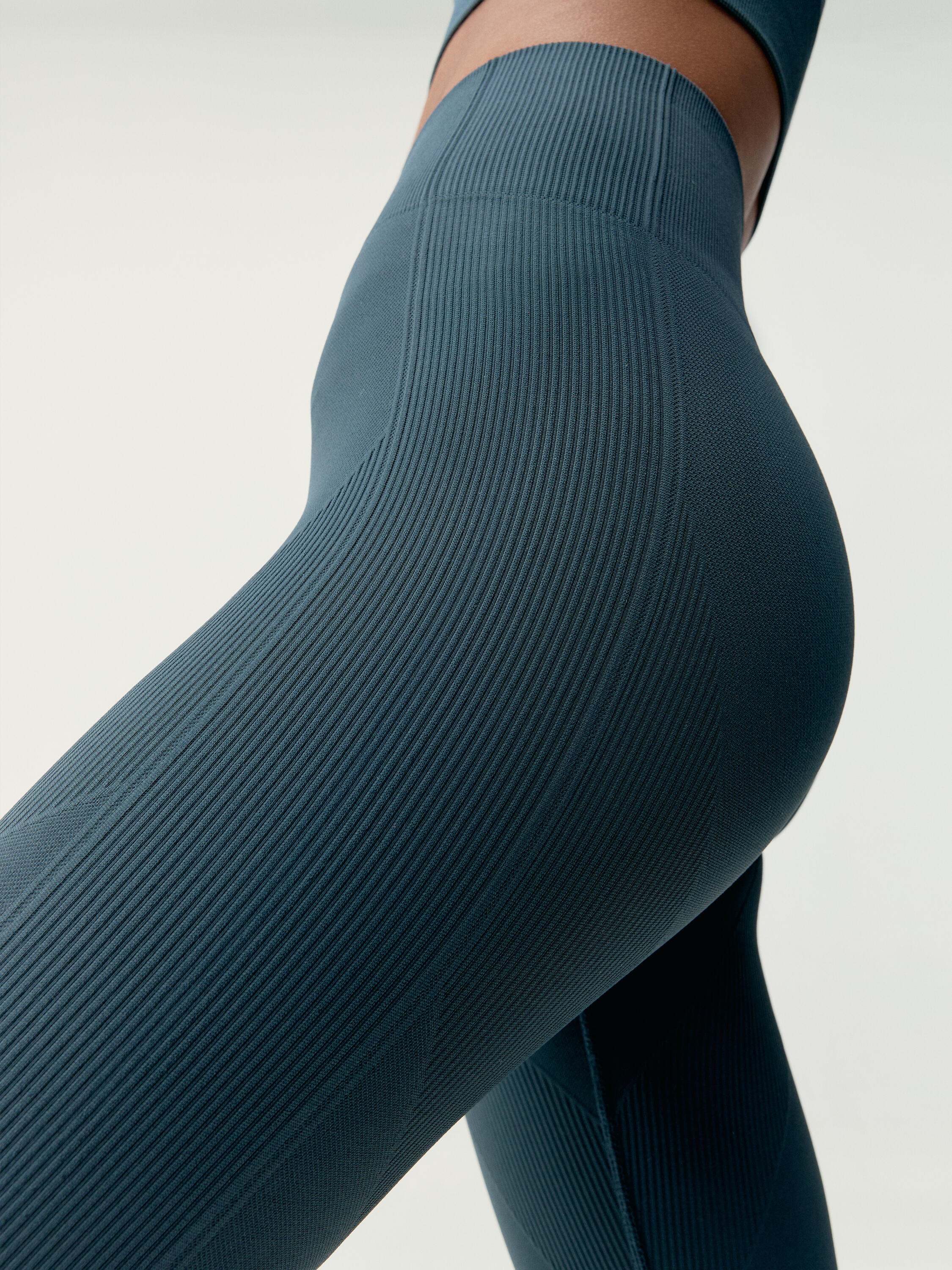Leggings sportivi da donna Keren Seamless lunghi 3/6