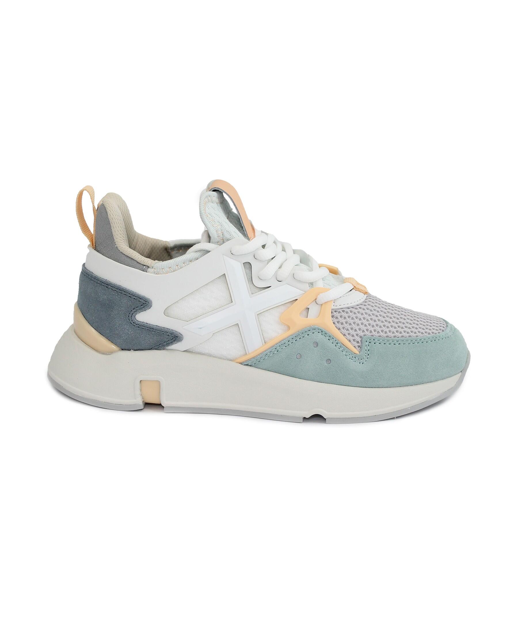Baskets Munich modèle 4172086 pour femmes 3/5