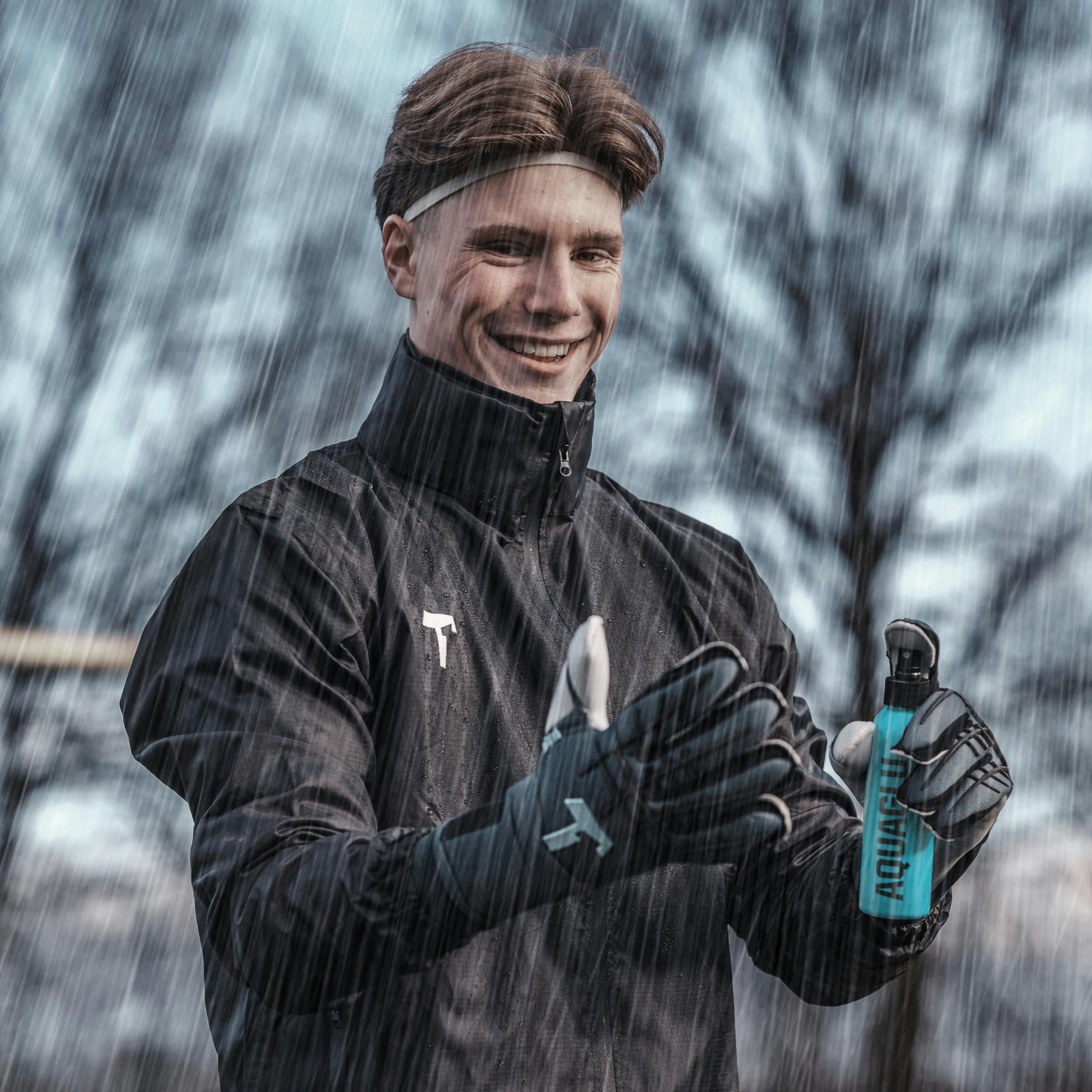 Spray AguaGlu para guantes de portero en lluvia y humedad, Grip Spray de 200ml 2/7