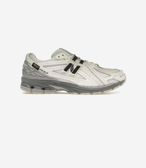 New Balance 1906R Cordura Tan Black