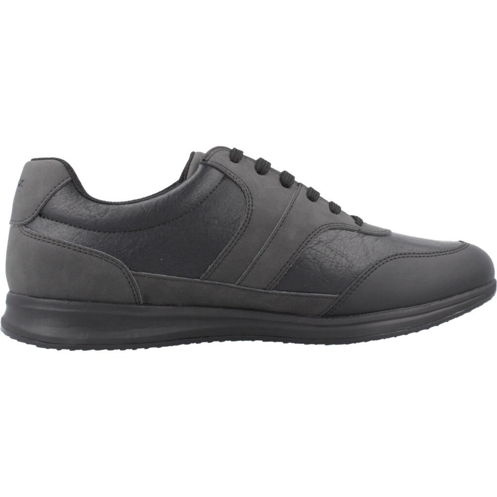 Baskets Geox Modèle U Avery Couleur Noir 4/5