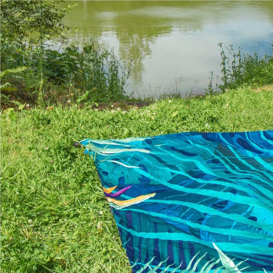 Lifeventure Tropical Picknicktuch Mikrofaser wasserdicht 11x11x15 cm 4/4