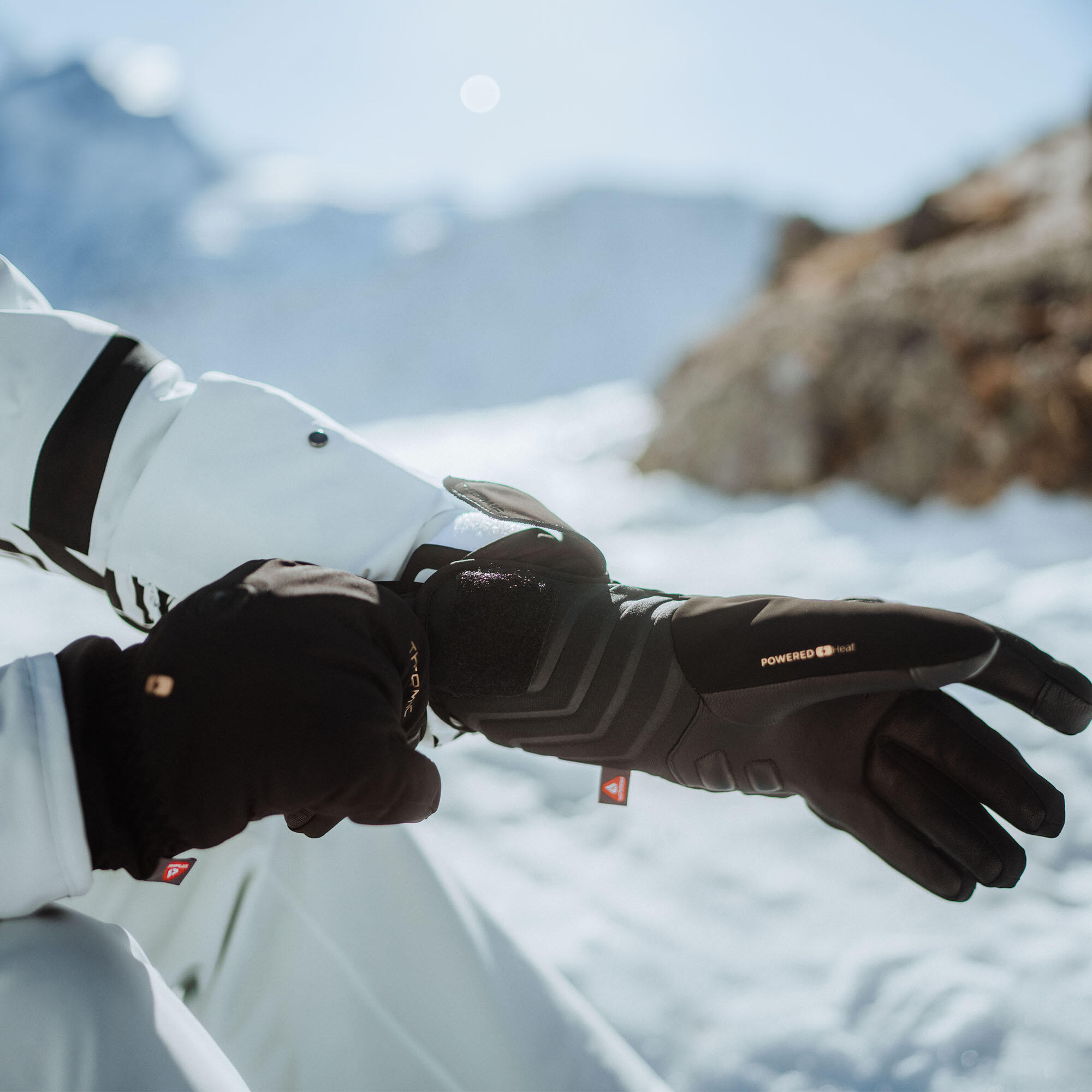 Thinnest heated leather gloves in our range - Ultra Heat Boost Light 3/4