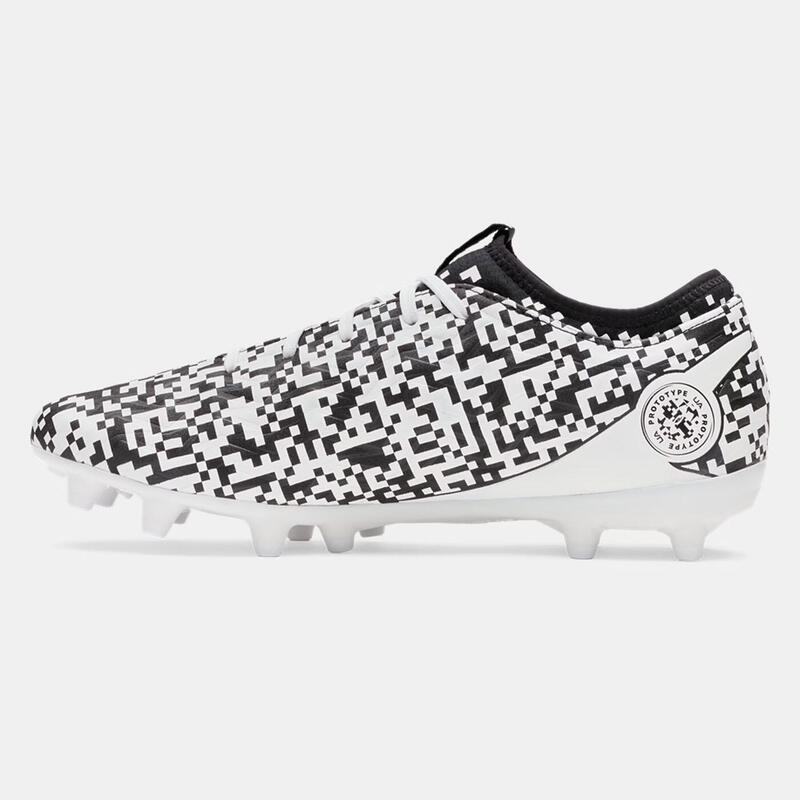 Ghete de fotbal UA Magnetico Select 5 FG Under Armour alb și negru