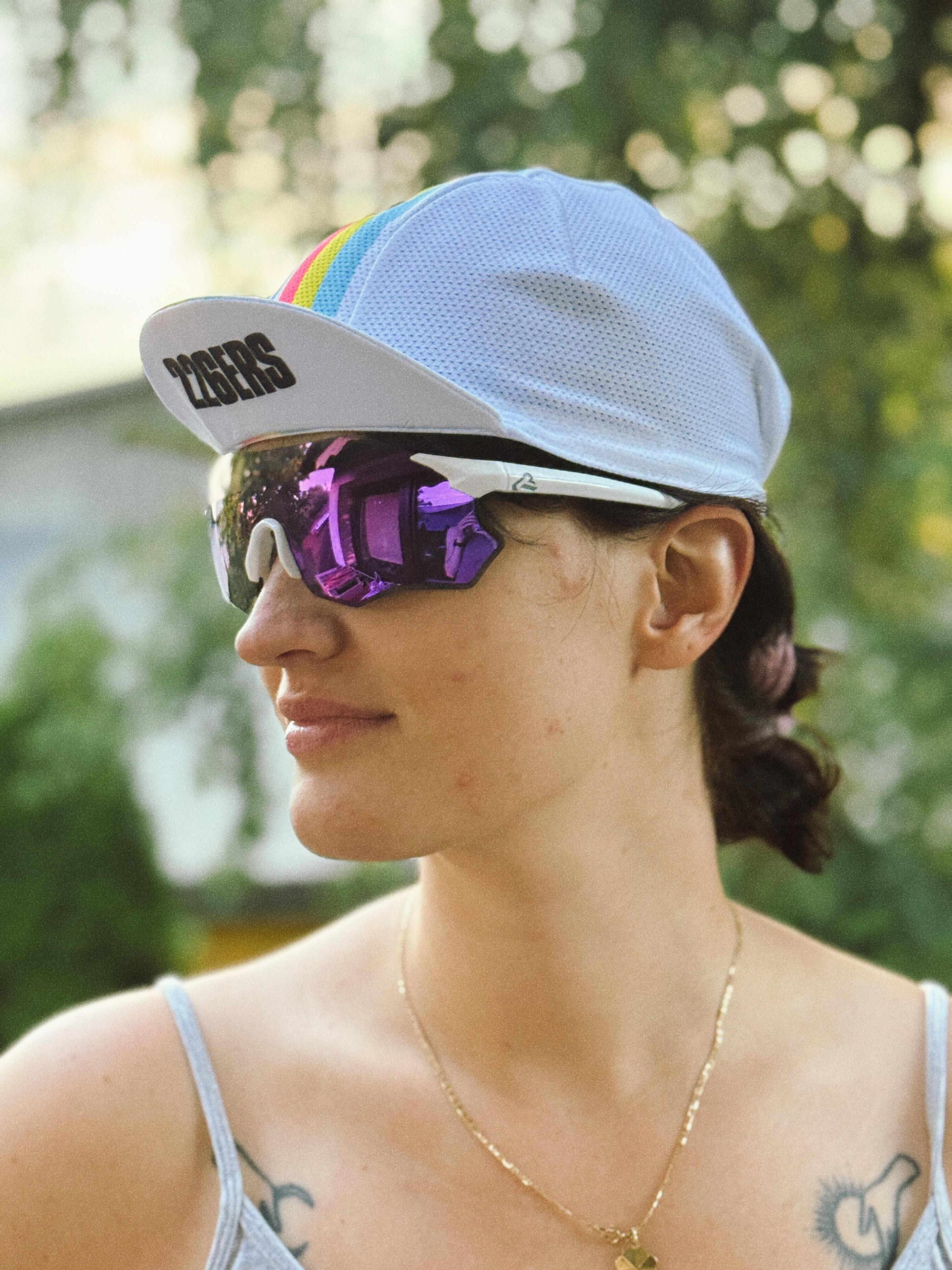 GORRA CYCLING HYDRAZERO WHITE - COLOR BLANCO COLOR NEGRO CYCLING 3/4