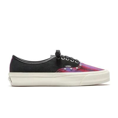 Vans VN0009QZ14A1 - black
