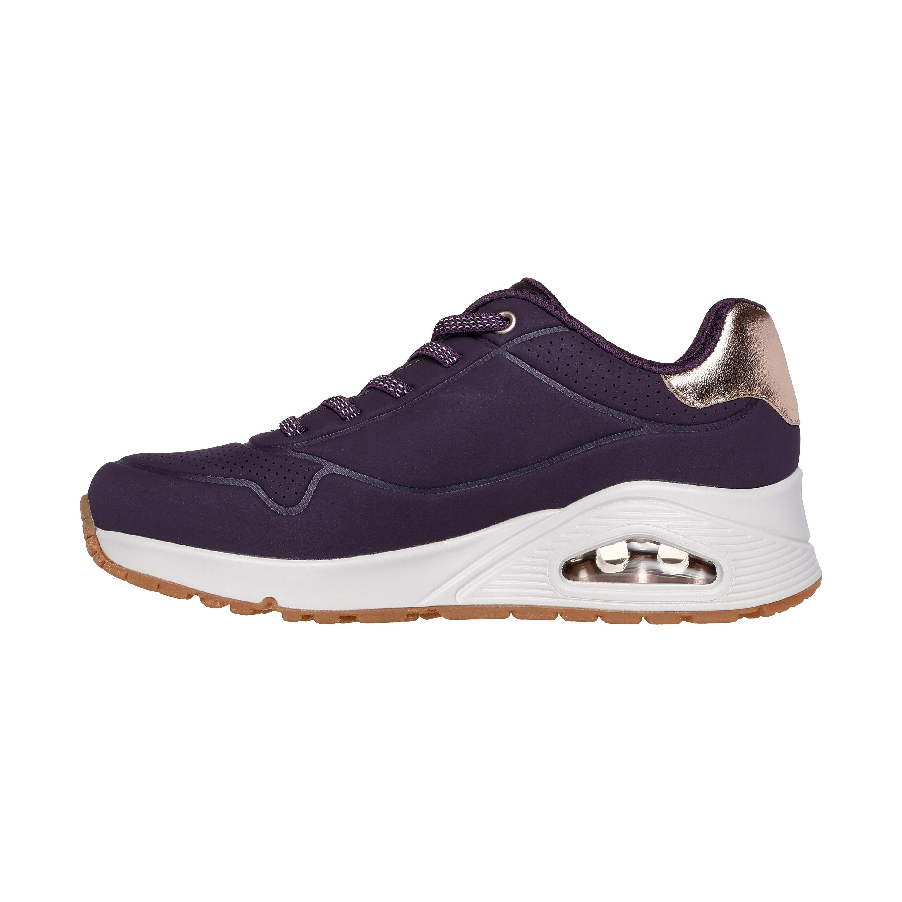SKECHERS picture