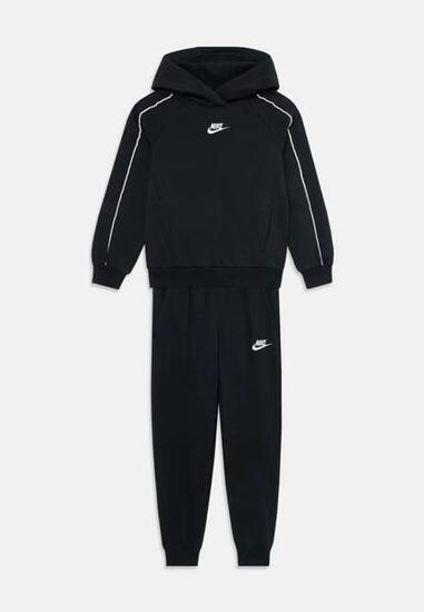 Trainingspak Club Fleece Zwart - HQ9318-010