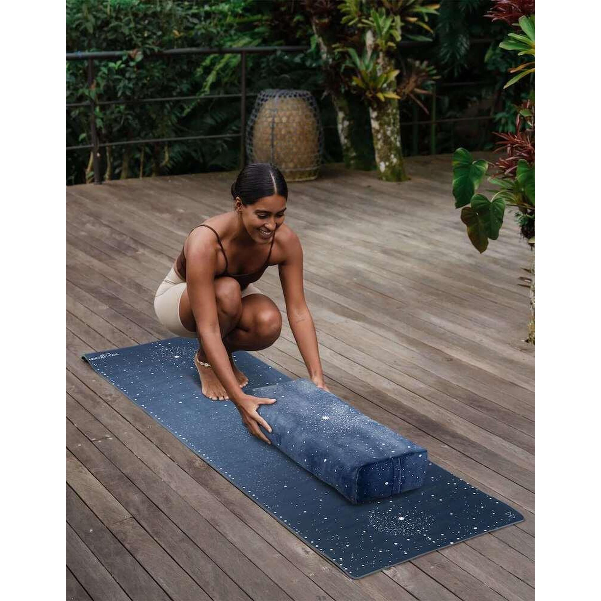 Yoga Design Lab ?urub de yoga celestial