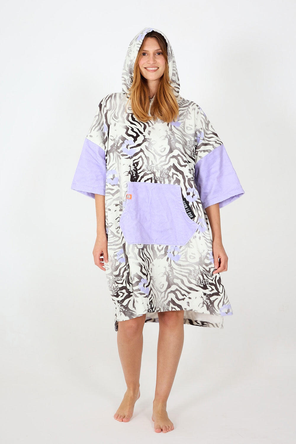 AFTER ESSENTIALS Poncho surf Adulto - Pro series - Maud Le Car
