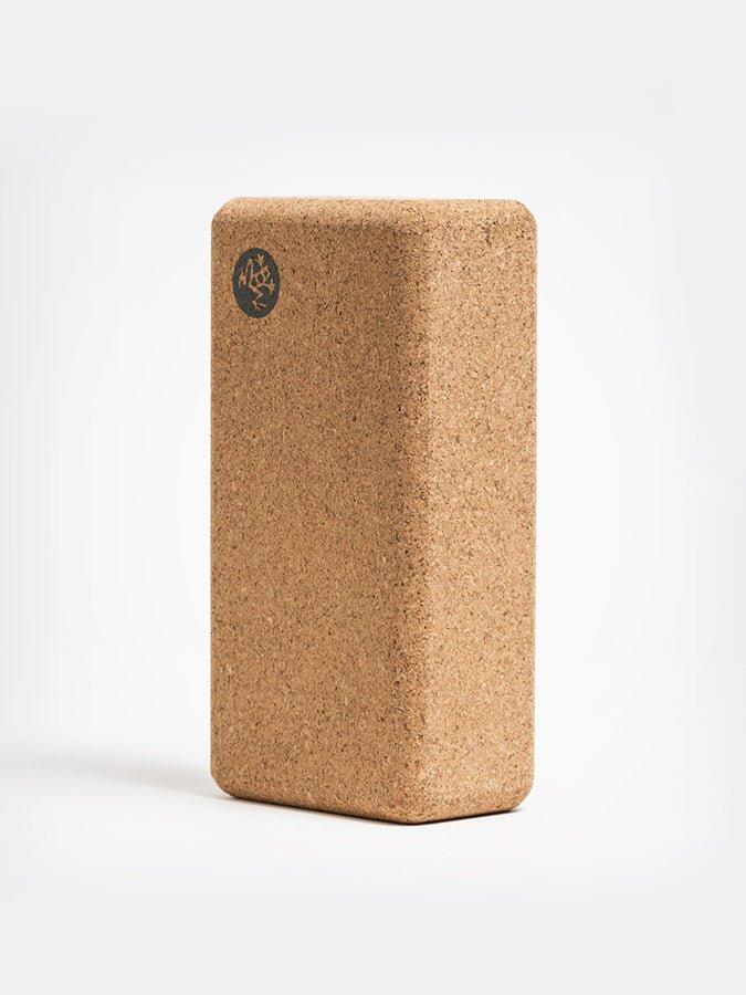 Blok na jógu Manduka Lean Cork 2/4