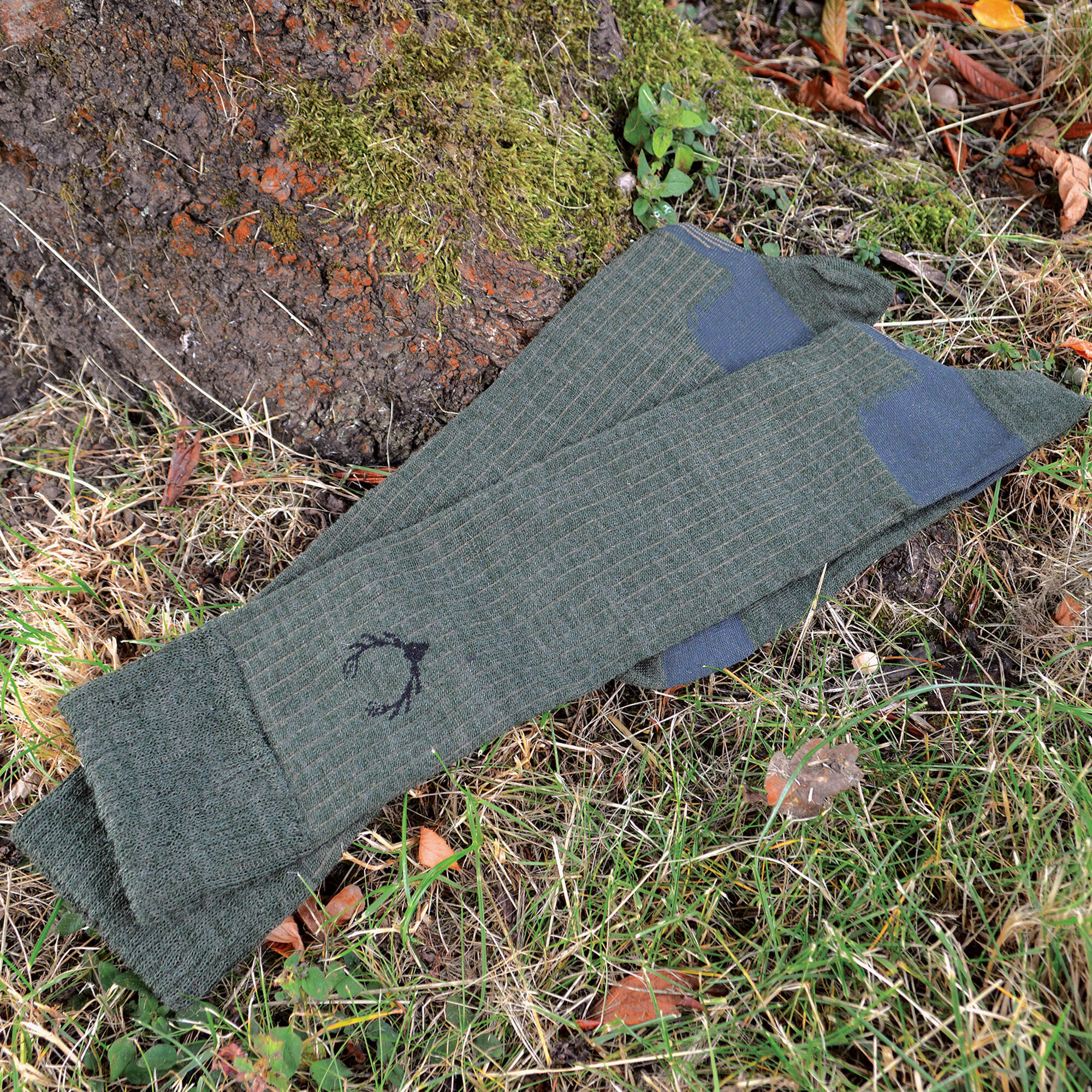 Calze alte da escursionismo COMODO in lana merino unisex, verdi 3/6