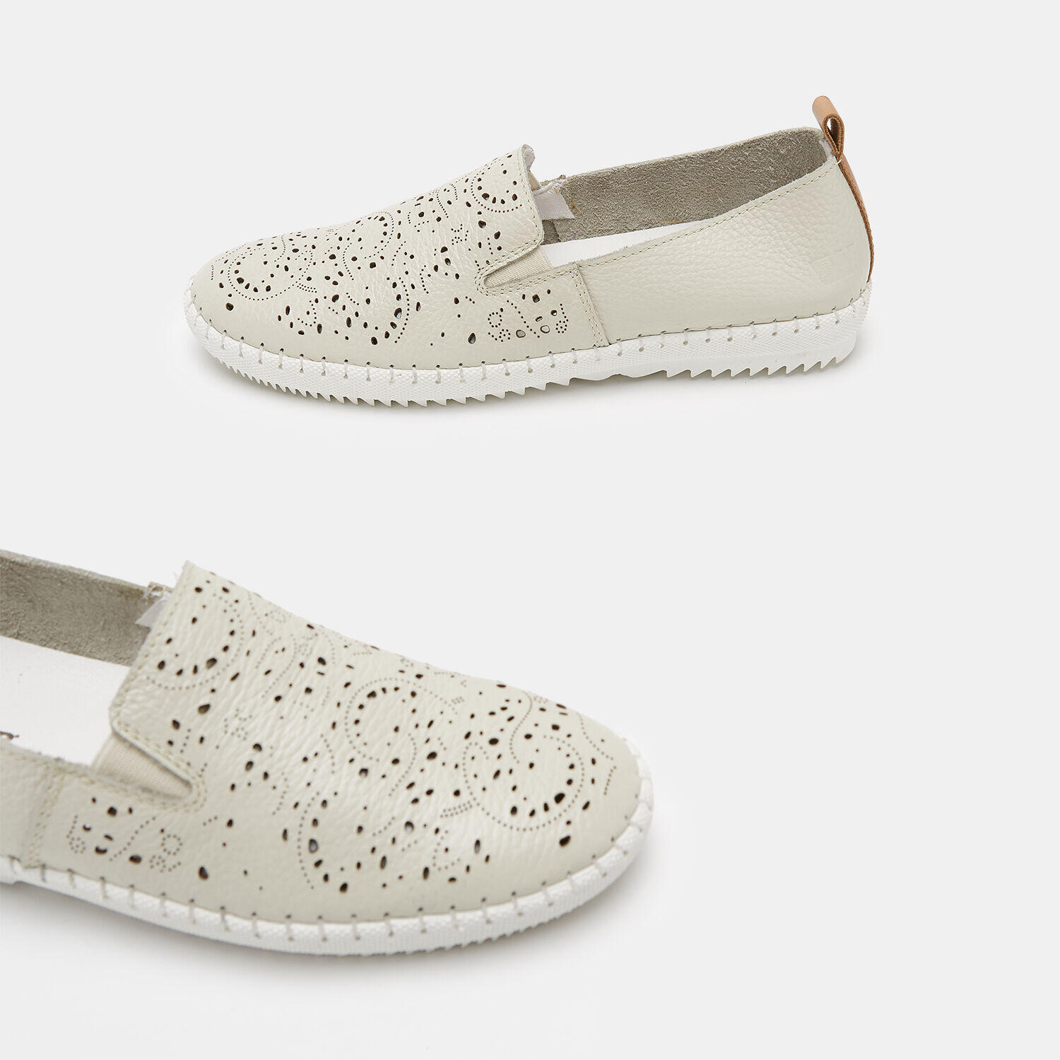 Mocassins en cuir ajouré 6/6