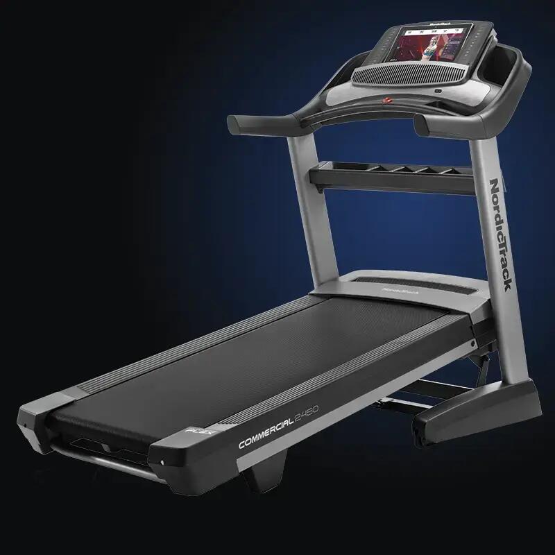 NordicTrack Commercial C2450 futópad 2/6