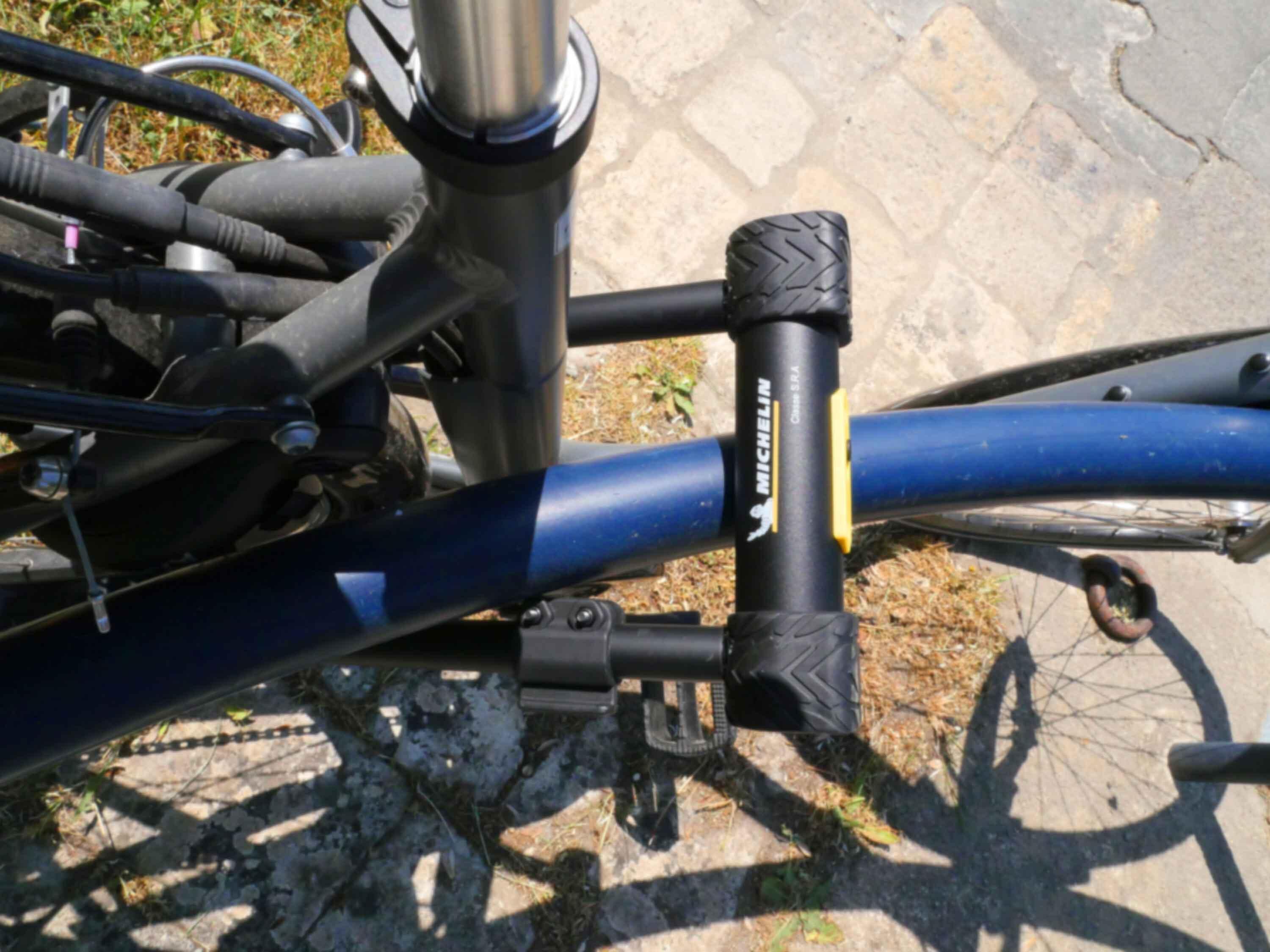 Antivol U SRA à clés pour motos et vélos 5/5