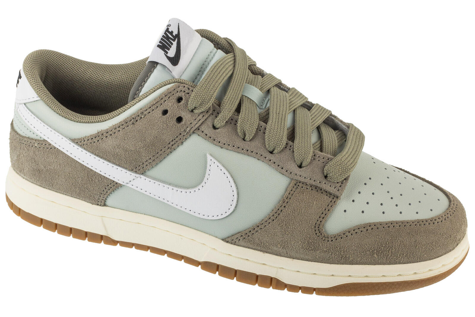 NIKE picture