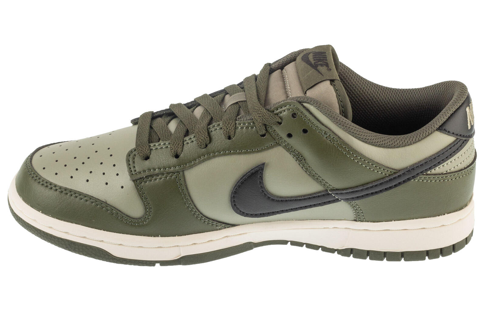 Sportliche Sneakers von Nike – Dunk Low Retro 2/4