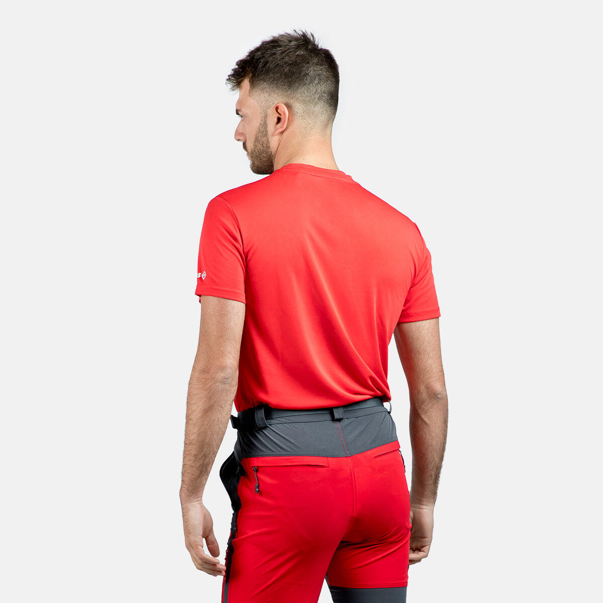 Camiseta básica deportiva para hombre CREUS Izas 4/6