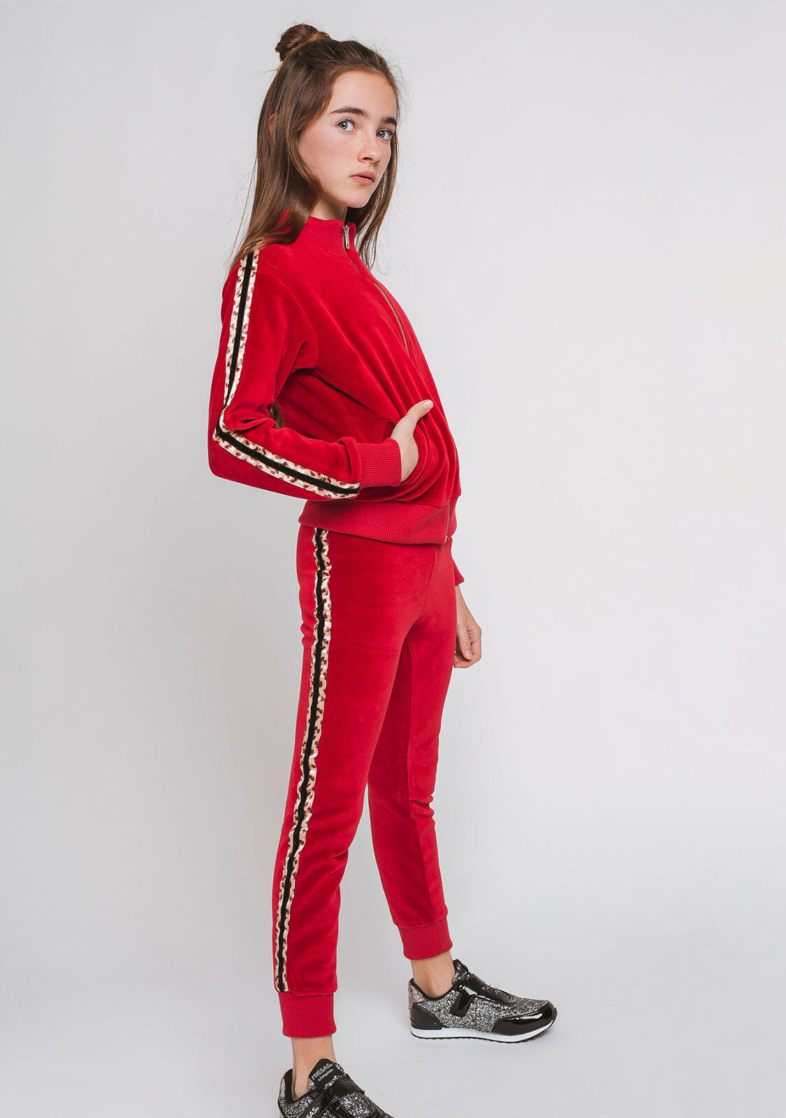 CHAQUETA DE CHANDAL TERCIOPELO ROJA 2/4