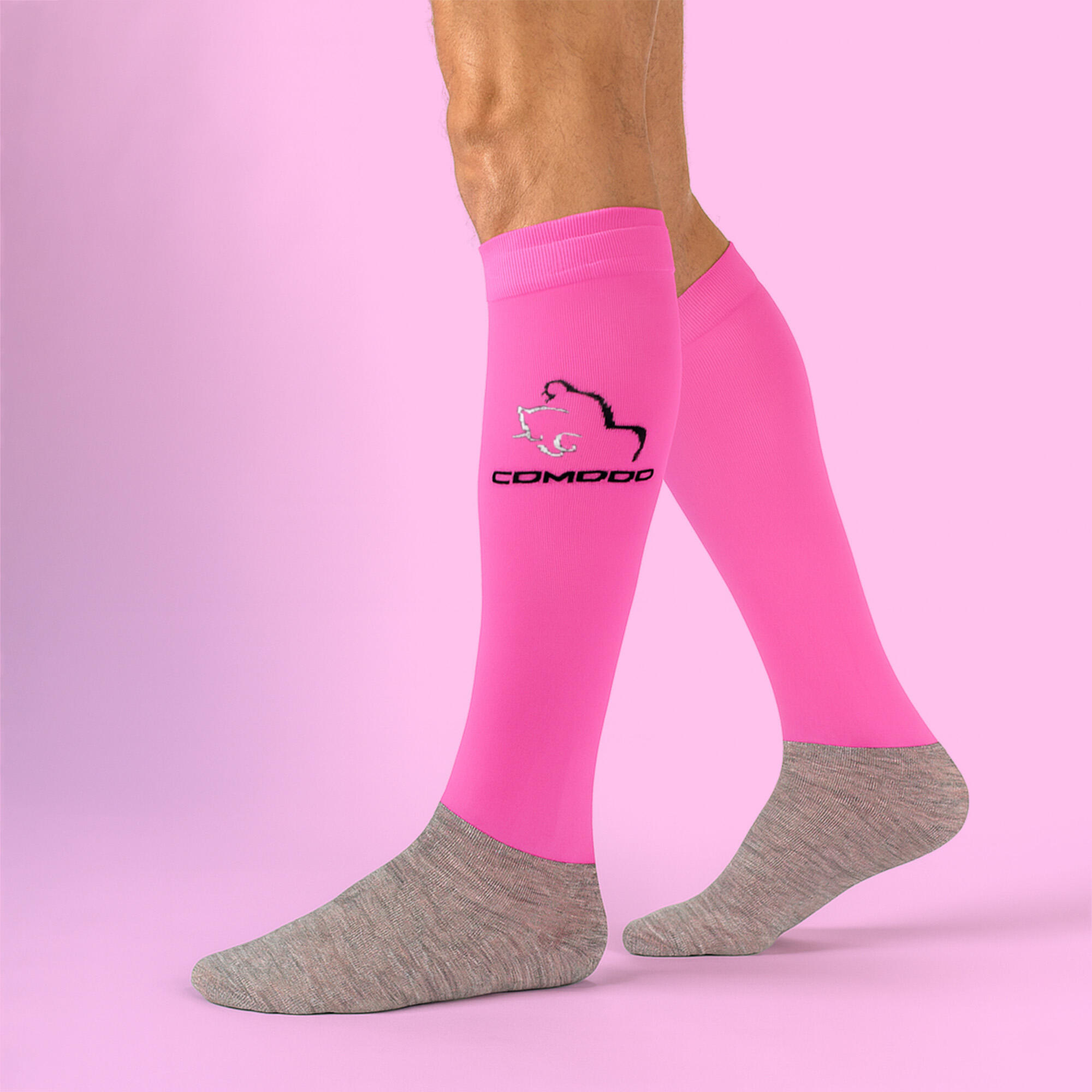 COMODO - Femme Chaussettes Equitation | Chaussettes Hautes Longues pour Eté 3/4