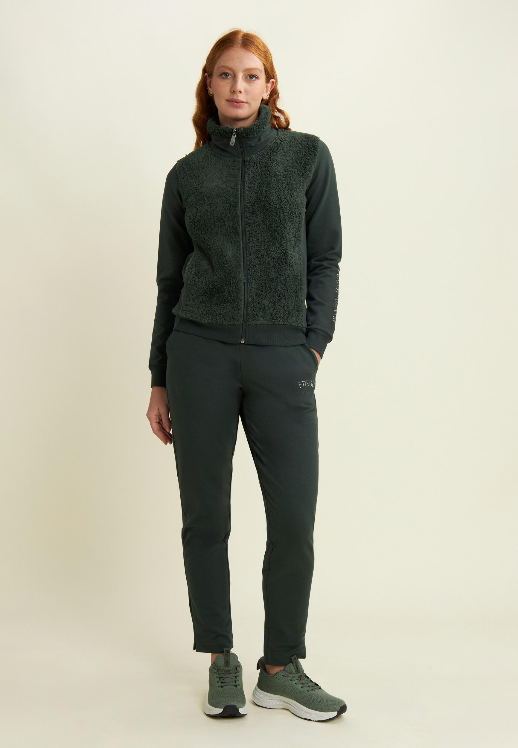 Felpa con zip, collo e fronte in sherpa, logo borchie 5/5