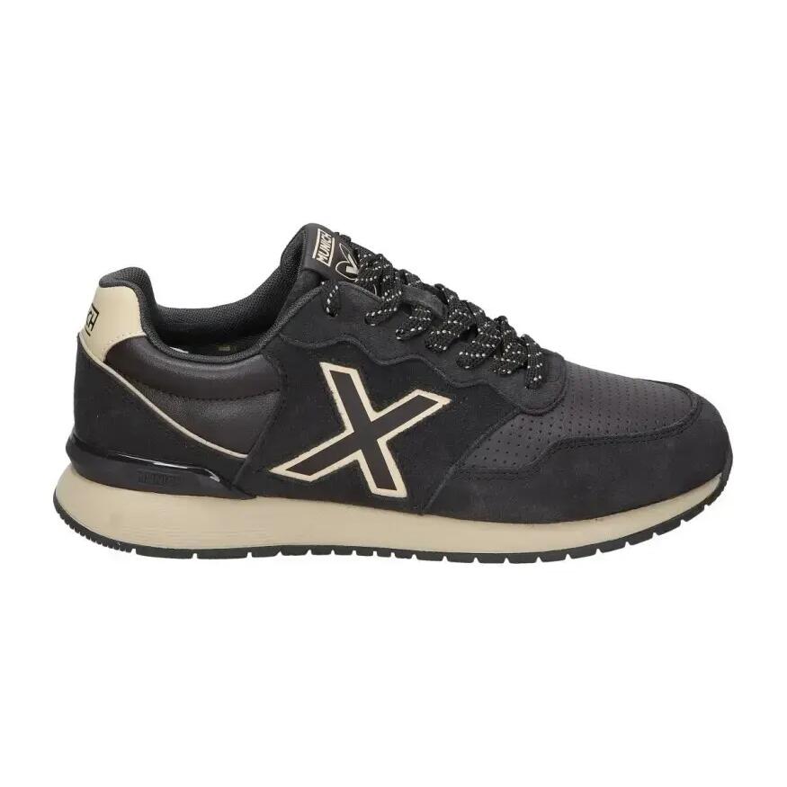 Sneakers Munich model 4150270 for man