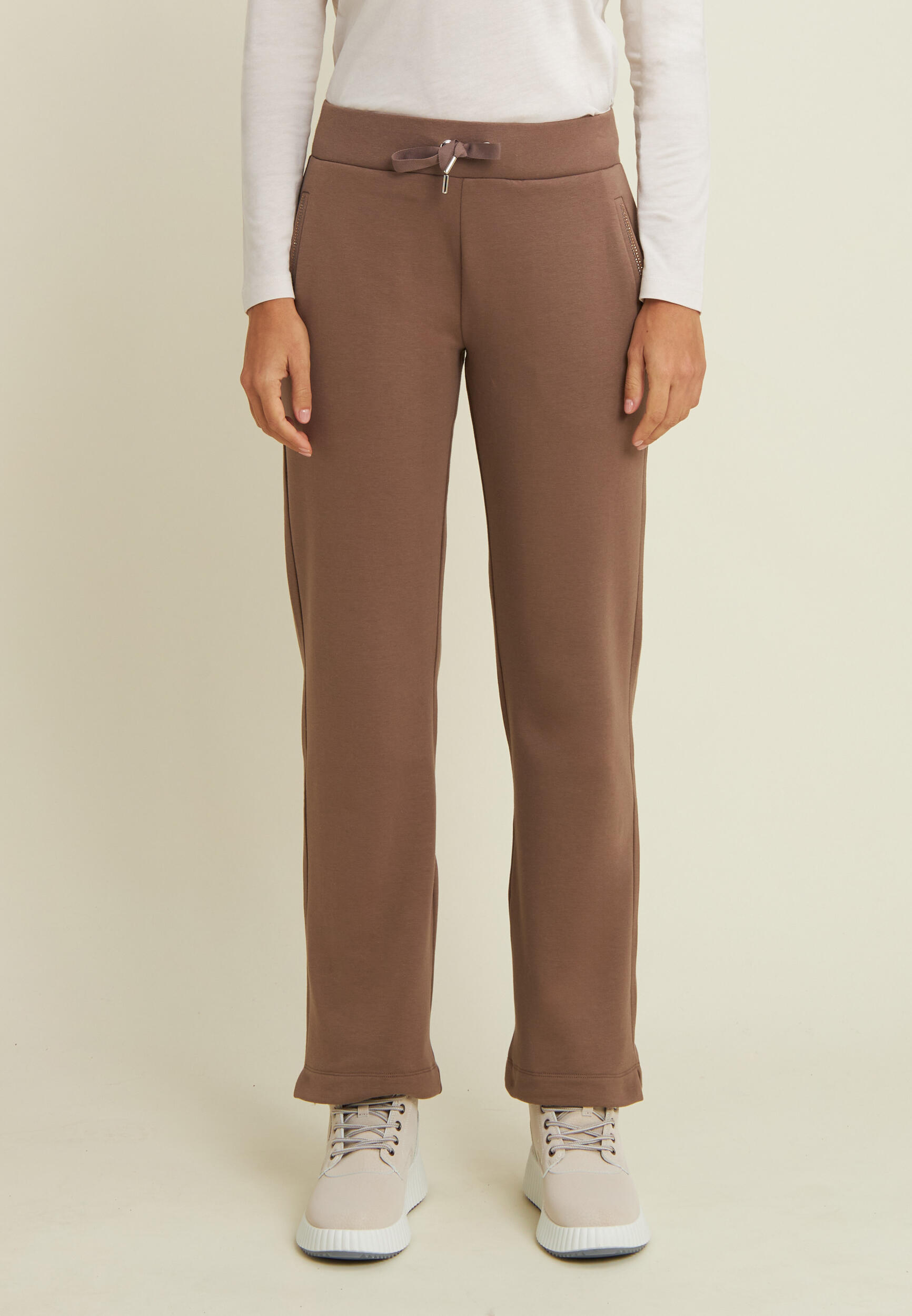 Pantalon de sport droit avec des détails brillants 2/5