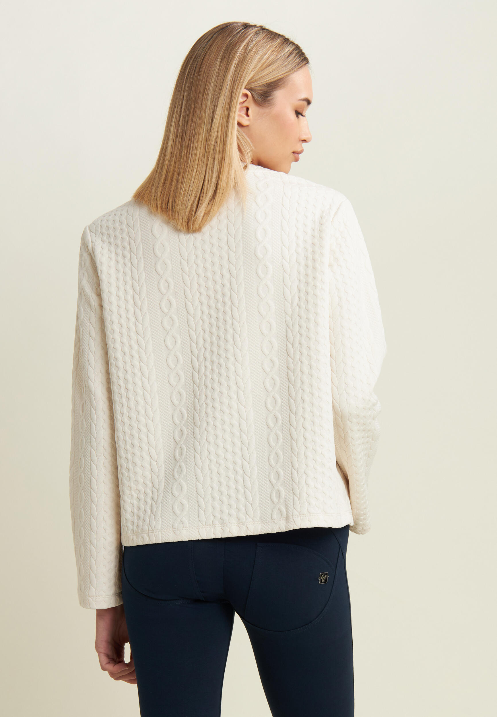 Sweat-shirt à col rond en tissu technique double orné de tresses 3/4