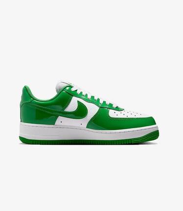 Nike Air Force 1 Low 07 Kelly Green Patent (Womens)