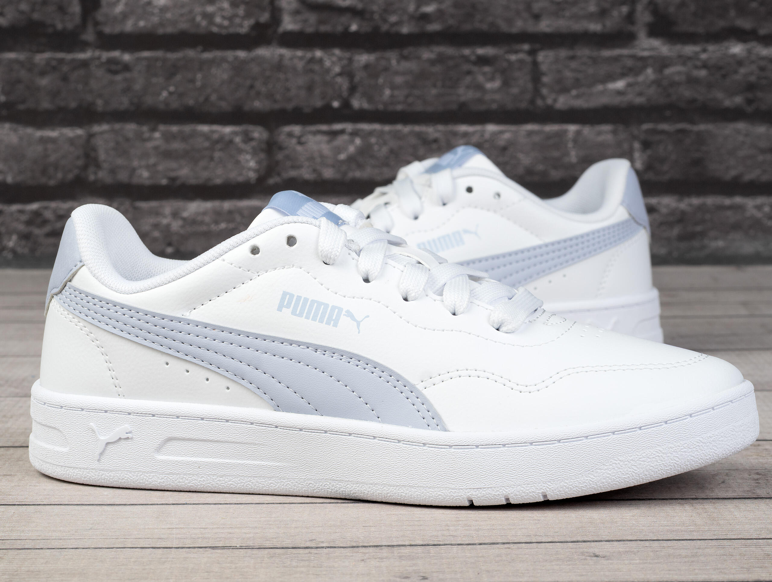 Baskets Puma modèle 400367-05 pour femmes 2/7