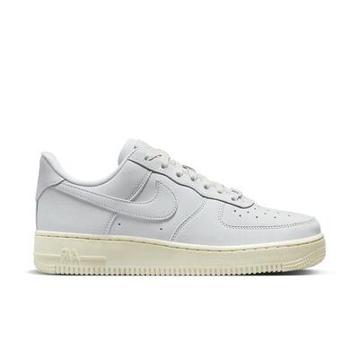 Nike Air Force 1 Low Summit White (Women's)