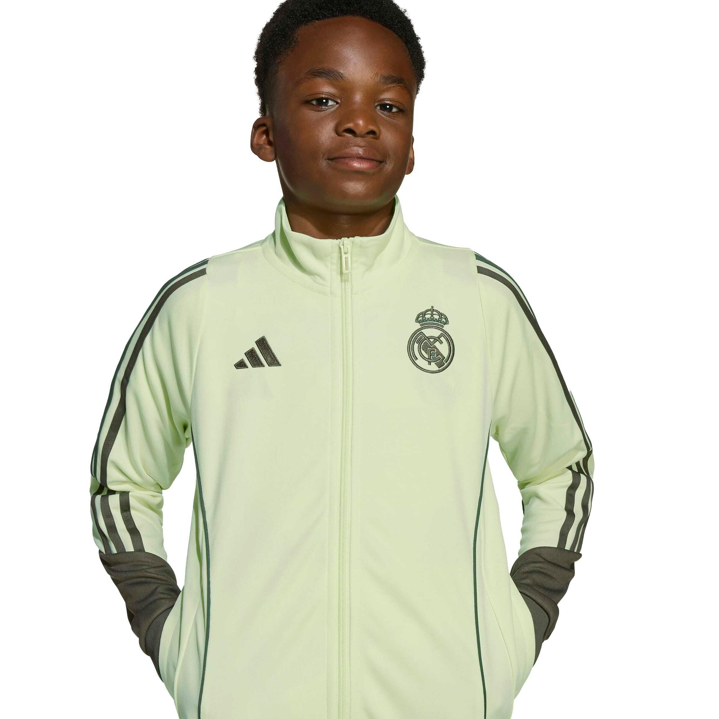 Chandal completo Adidas modelo JP4014 para niños 6/7