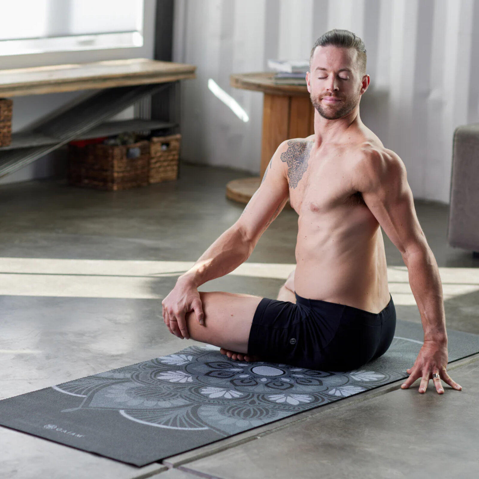 Esterilla de yoga GAIAM de 4 mm 5/5