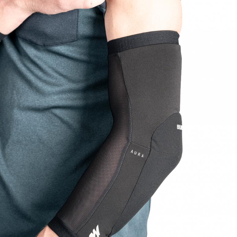 Bluegrass Aura Elbow Black, Gr. M 6/6