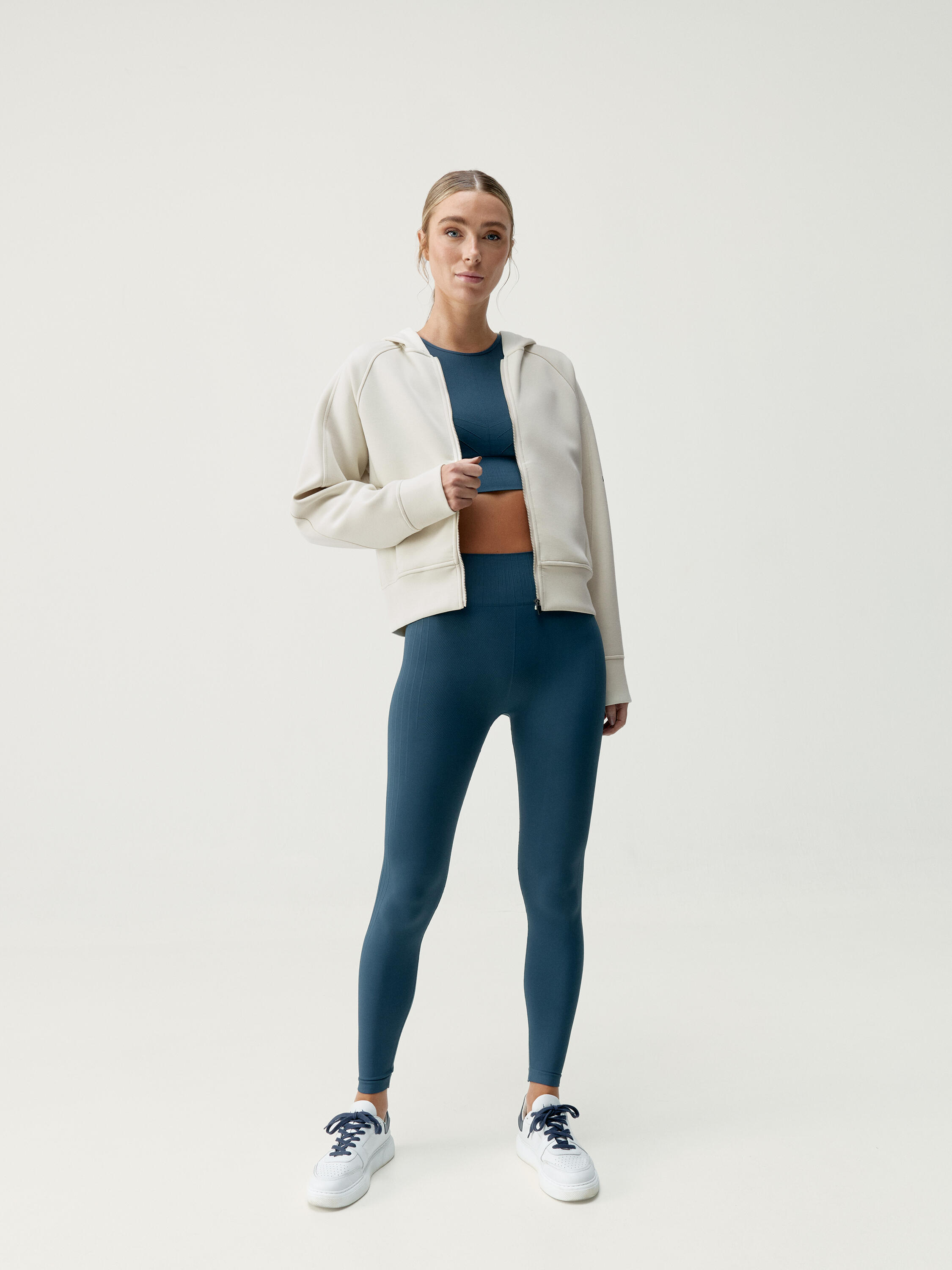 Sweat de sport à capuche zippé Performance ELSA 4/6