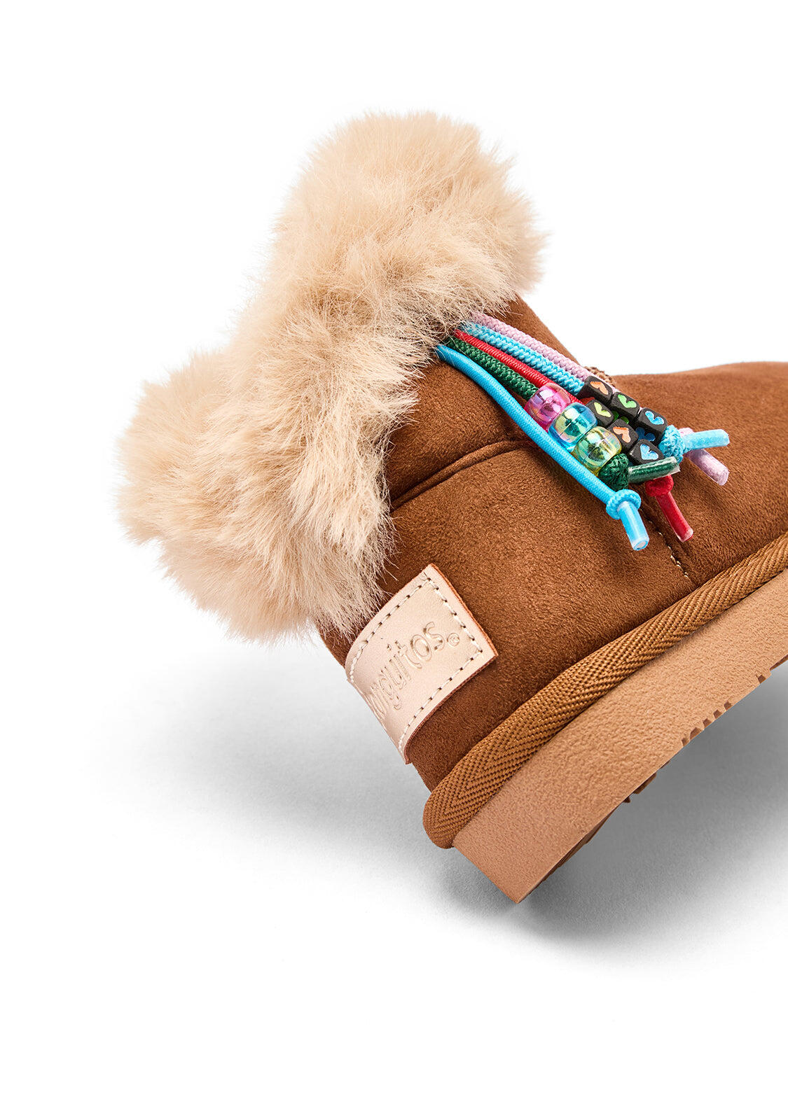 Botas de Niña Estilo Australianas Forro de Pelo con Charm 3/4