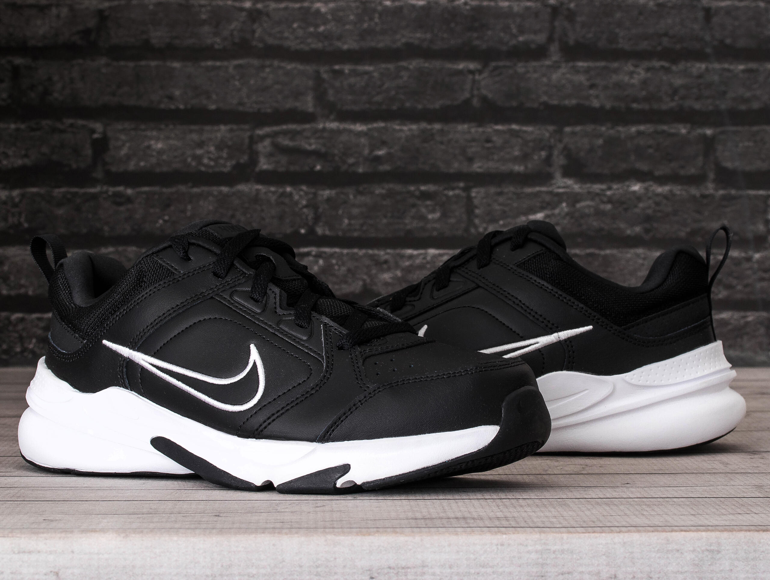 Buty męskie sportowe Nike Defyallday 2/6
