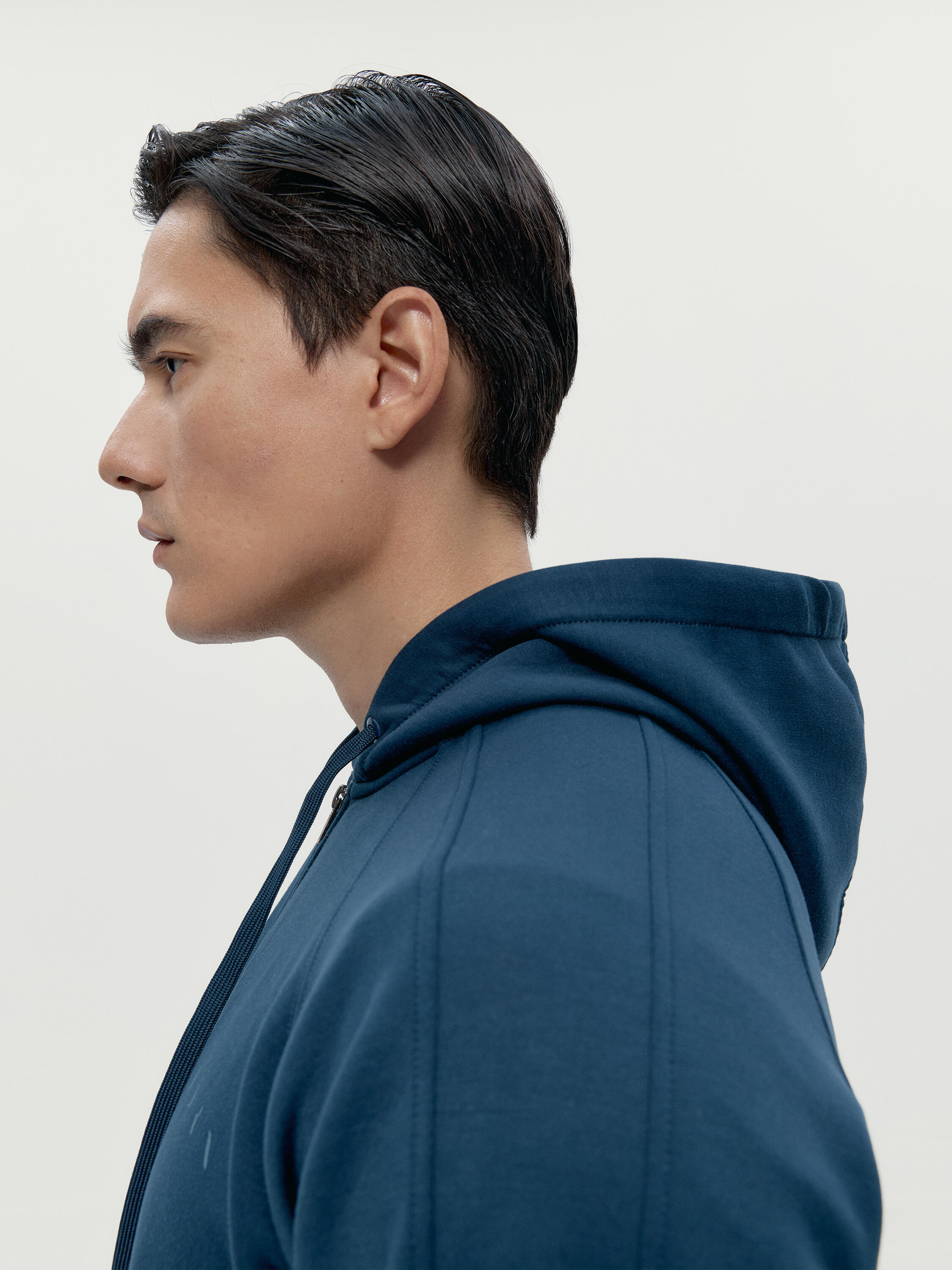Nam Performance Sport-Sweatshirt für Herren 2/5