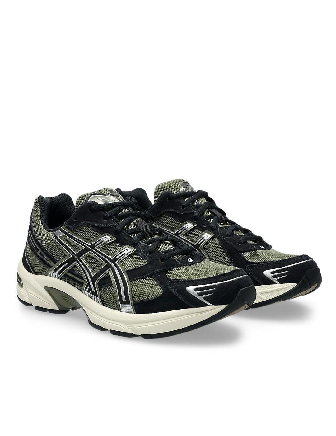 Schoen Asics model 1203A610 voor unisex 3/5