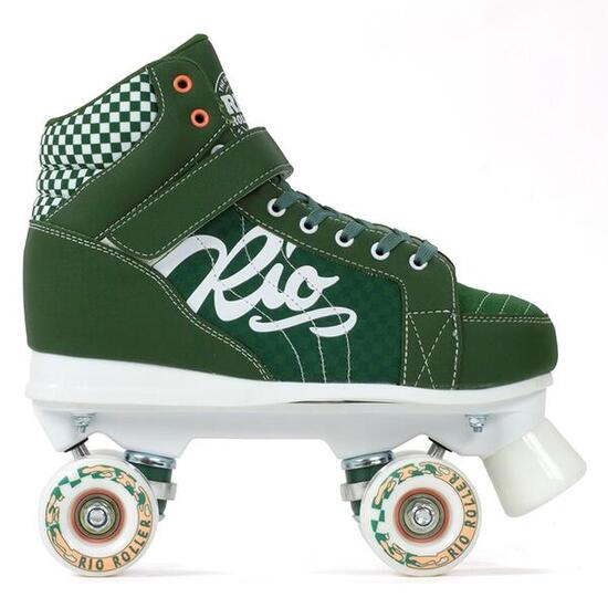 Roller Mayhem II Quad Skate vert